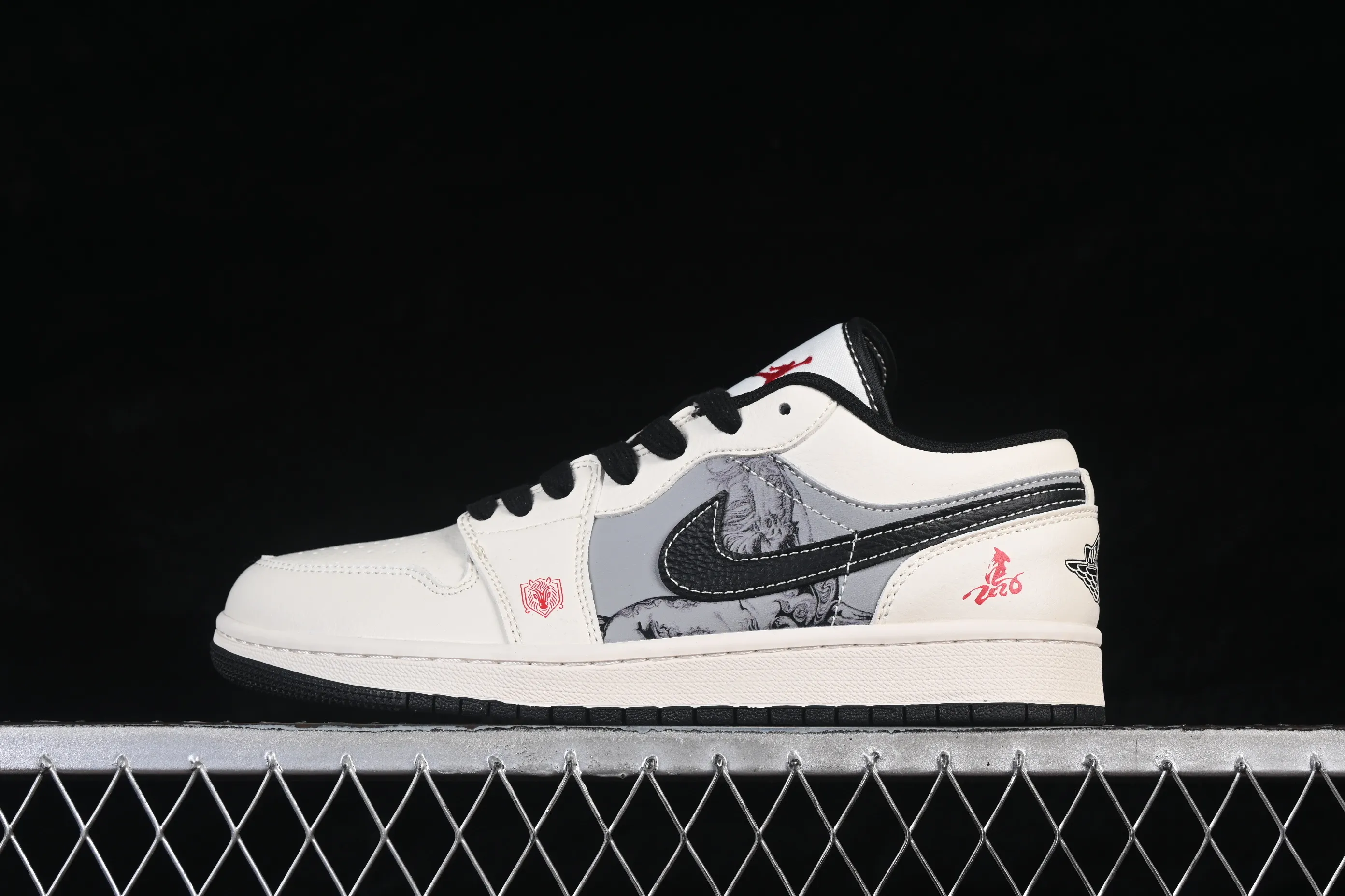 All categories Air Jordan Jordan series basketball shoes Air Jordan 1 Low high-end customized low-top sneakers Air Jordan 1 Low AJ1 Joe 1 Year of the Horse limited white gray horse high-end customized low-top retro basketball shoes FF9989-034
